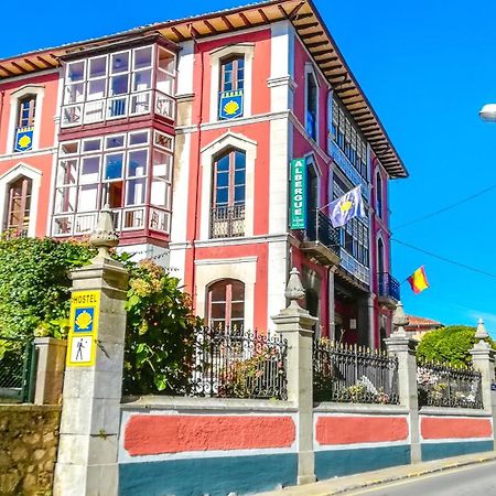 Albergue La Casona Del Peregrino Llanes Dış mekan fotoğraf